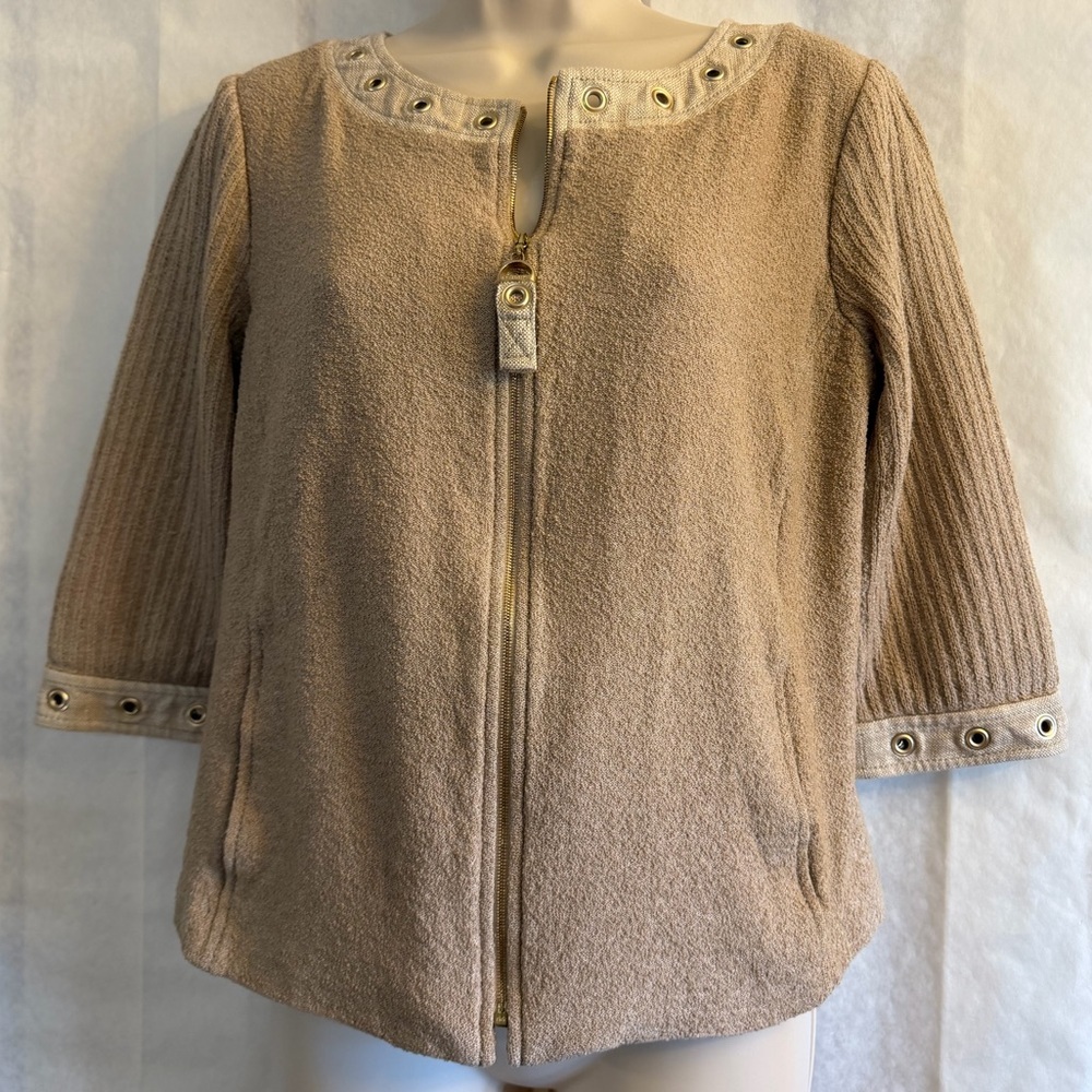 St. John Sport Santana Tan Knit Cardigan Sweater with Grommet Details Sz-S.  T‎